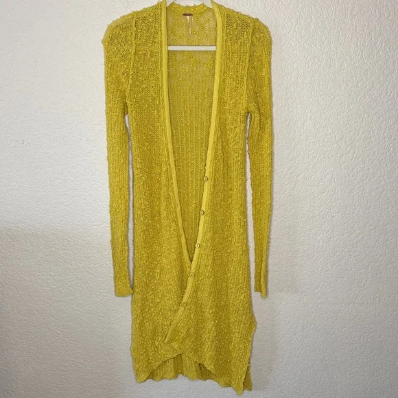 Free People Long Duster Cardigan Cover Up Buttons Crochet Knit Yellow Gold Small - Picture 2 of 8